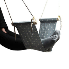 Load image into Gallery viewer, Portable desk footrest, leg rest hammock, make your work time very comfortable. Foot hammock